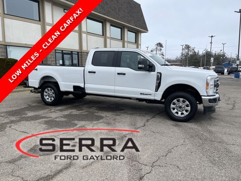 Certified 2023 Ford F250 XLT image 1