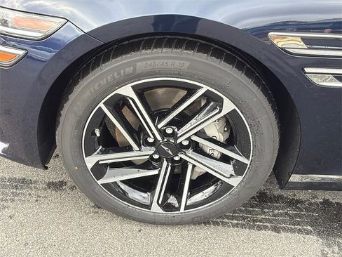 New 2026 Genesis G80 2.5T Advanced image 11