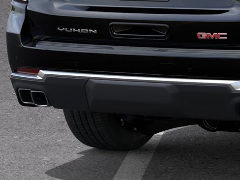 New 2026 GMC Yukon Denali w/ Advanced Technology Package AWD/4WD image 7