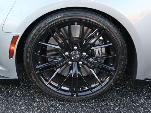 Used 2023 Chevrolet Camaro ZL1 image 16