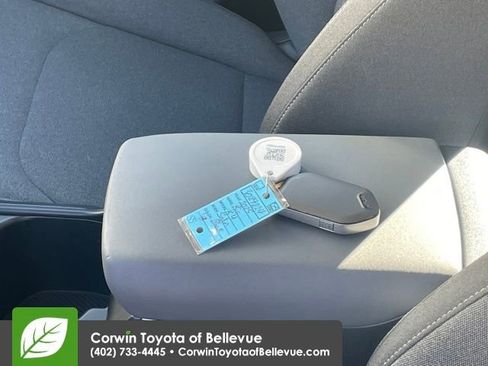 Used 2025 Kia K4 LX image 9