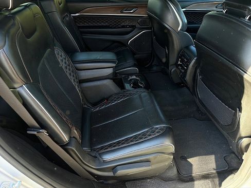 Used 2021 Jeep Grand Cherokee L Summit w/ Advanced Protech Group IV image 25