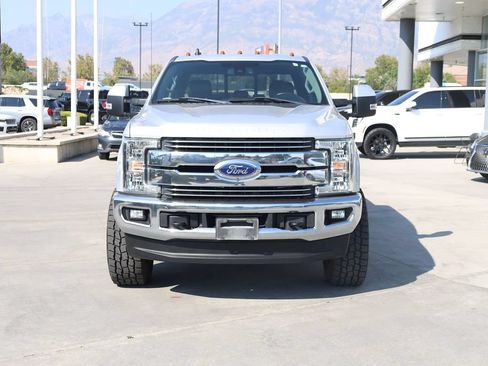 Used 2019 Ford F350 Lariat w/ Lariat Ultimate Package AWD/4WD image 9