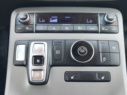 Used 2022 Hyundai Palisade SEL w/ Cargo Package FWD image 18