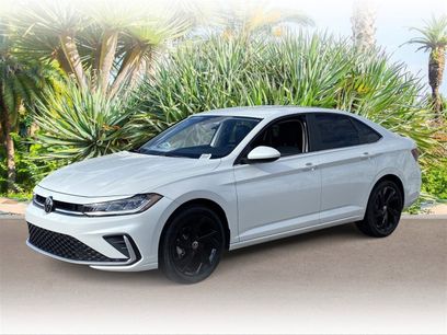 New 2025 Volkswagen Jetta SE