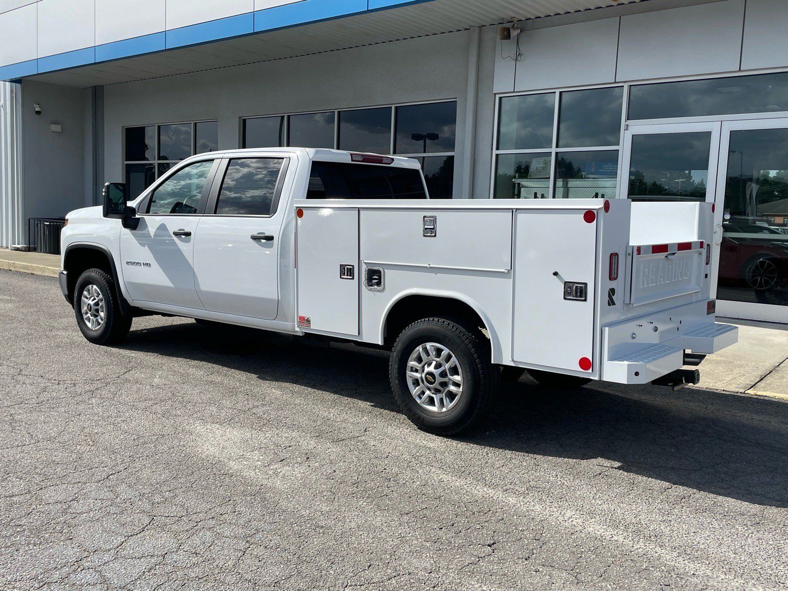 Used 2026 Chevrolet Silverado 2500 W/T w/ WT Convenience Package RWD image 3