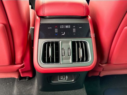 New 2026 Maserati Grecale Modena AWD/4WD image 20