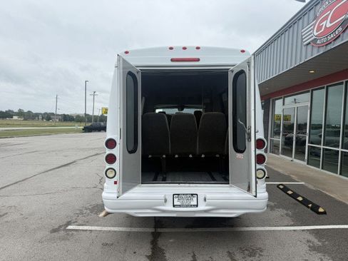 Used 2013 Ford E-350 and Econoline 350 Super Duty Wagon w/ Shuttle Bus Prep Pkg image 14