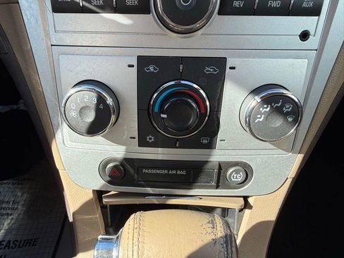 Used 2009 Chevrolet Malibu LT w/ HFV6 Engine Package image 24