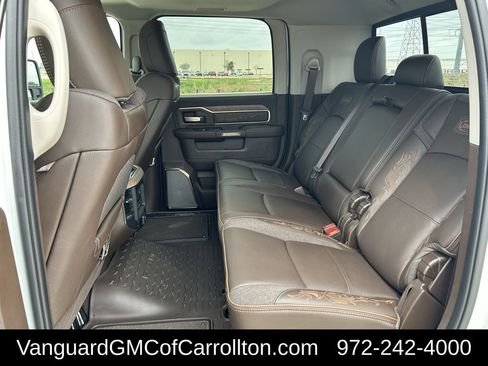 Used 2026 RAM 2500 Limited AWD/4WD image 31