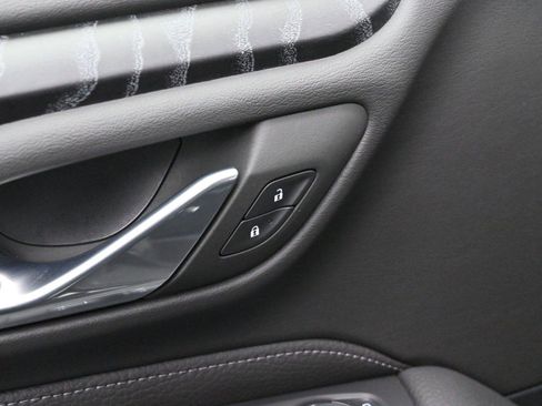 Used 2024 GMC Yukon XL Denali w/ Max Trailering Package image 10