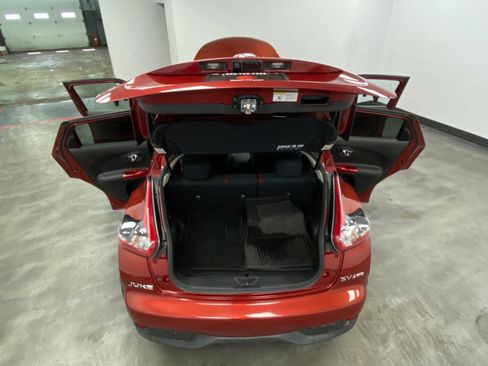 Used 2015 Nissan Juke SV w/ Technology Package image 47