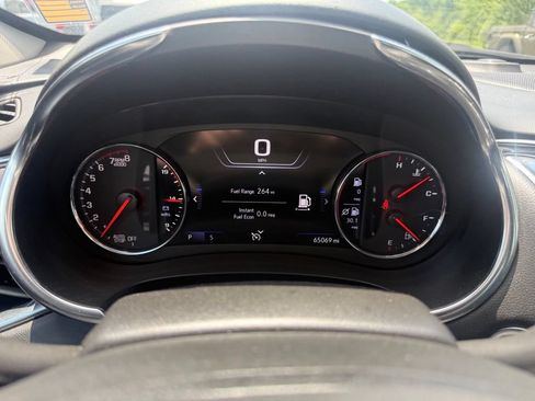 Used 2024 Chevrolet Malibu LT FWD image 18
