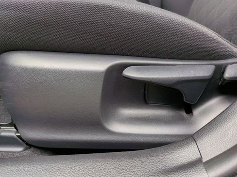 Used 2025 Toyota Corolla LE FWD image 16