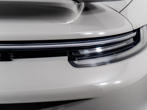 Used 2022 Porsche 911 Turbo image 14