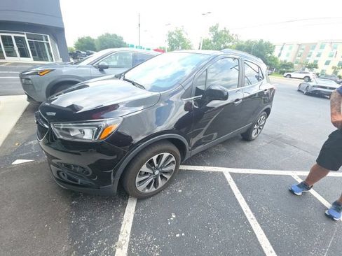 Used 2021 Buick Encore Preferred w/ Safety Package AWD/4WD image 1