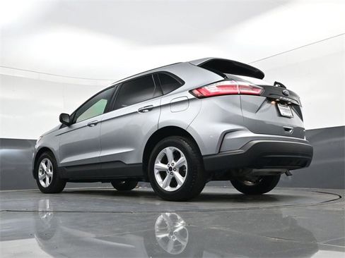 Used 2024 Ford Edge SE image 38