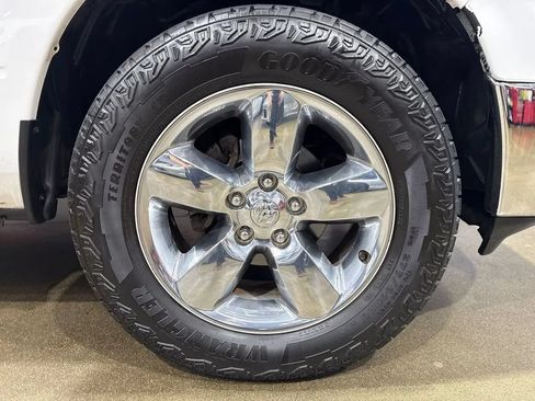 Used 2019 RAM 1500 Big Horn AWD/4WD image 58