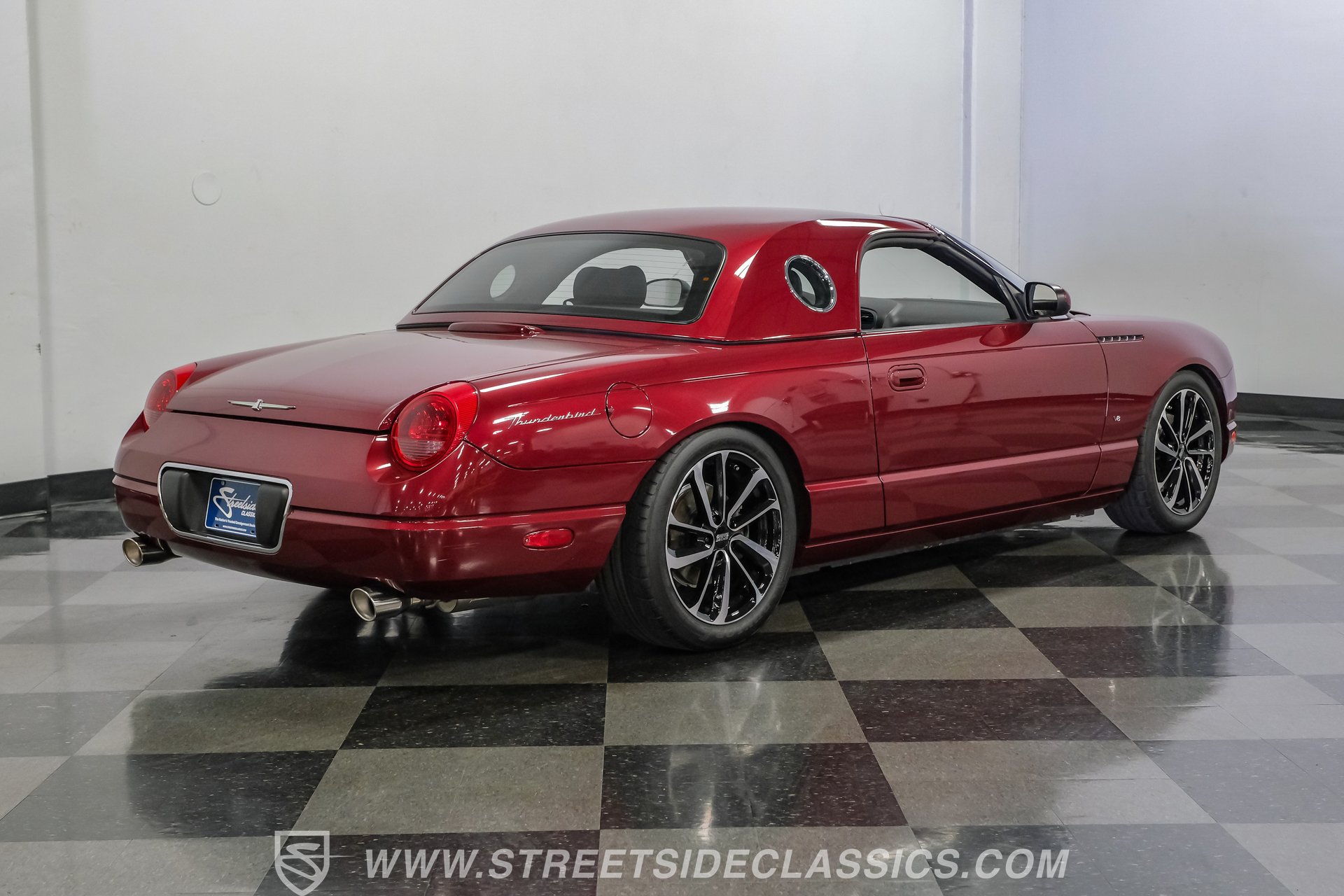 Used 2004 Ford Thunderbird RWD image 14