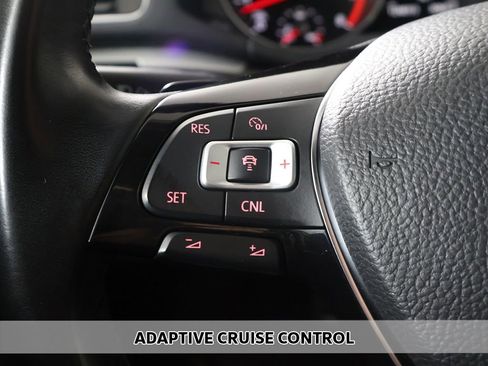 Used 2016 Volkswagen Passat 3.6 SEL Premium FWD image 5