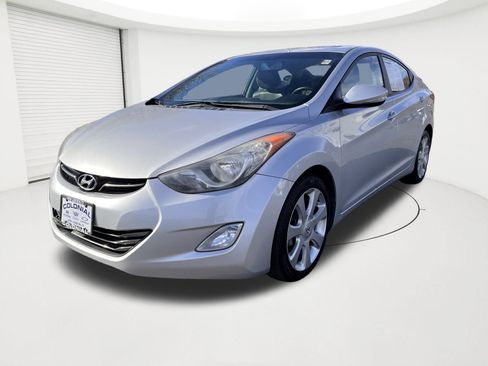 Used 2013 Hyundai Elantra Limited w/ Technology Pkg image 1