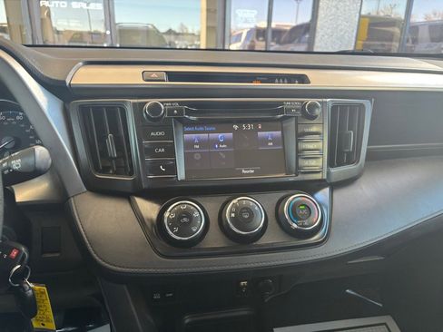 Used 2017 Toyota RAV4 LE w/ Carpet Mat Package image 50