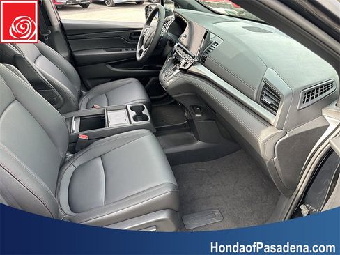 New 2026 Honda Odyssey Sport-L image 18