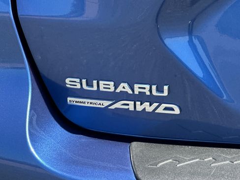 Used 2025 Subaru Crosstrek 2.5i Premium AWD/4WD image 31