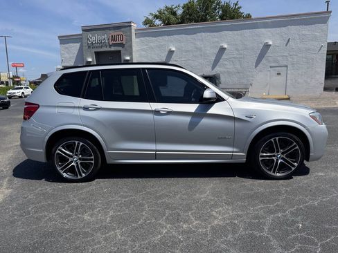 Used 2017 BMW X3 sDrive28i w/ M Sport RWD image 7