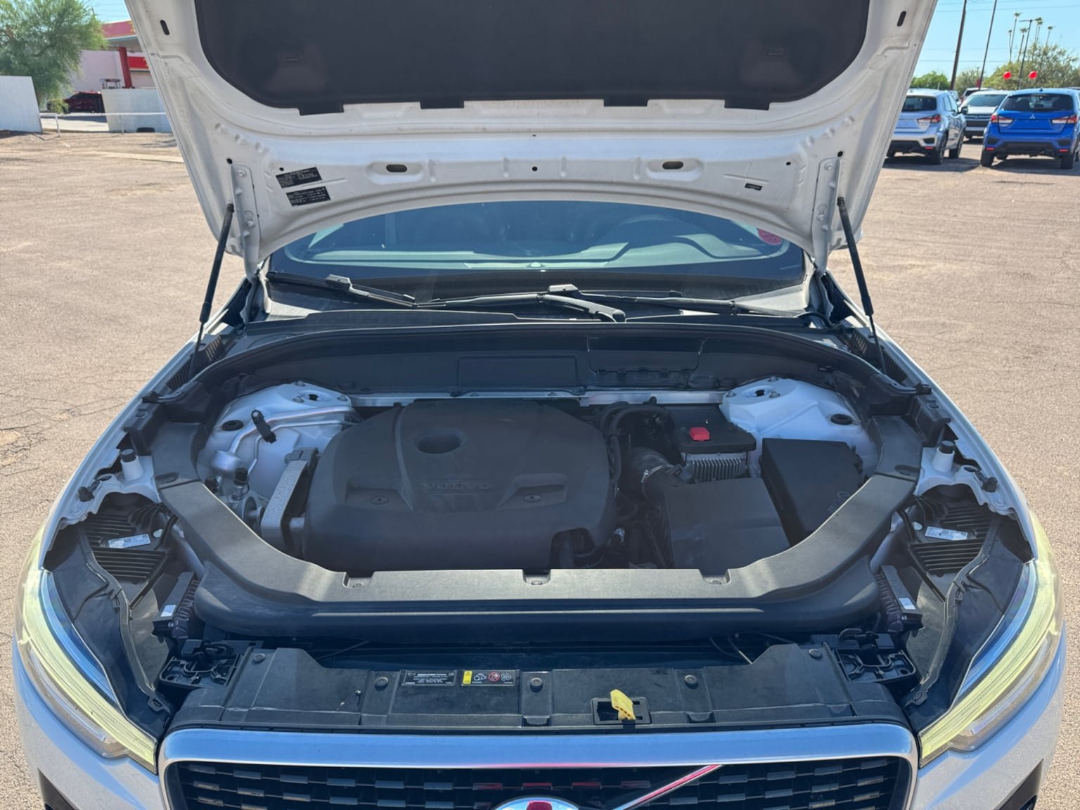 Used 2019 Volvo XC60 T5 R-Design w/ Protection Package Premier FWD image 20