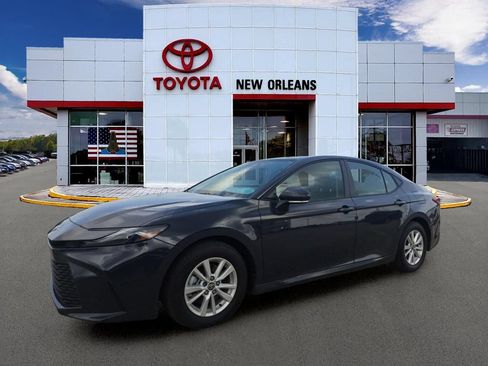 Used 2026 Toyota Camry LE FWD image 1