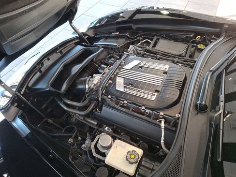 Used 2015 Chevrolet Corvette Z06 w/ 2LZ Preferred Equipment Group image 27