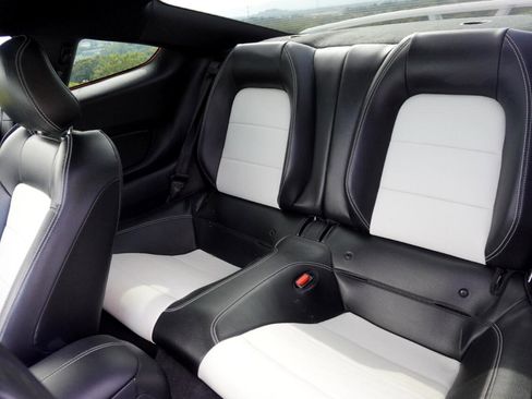 Used 2022 Ford Mustang GT Premium w/ Equipment Group 401A image 17