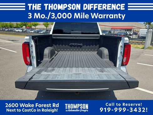 Used 2019 GMC Sierra 1500 AT4 w/ AT4 Premium Package AWD/4WD image 12