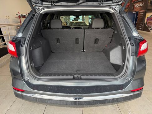 Used 2021 Chevrolet Equinox LT FWD image 38