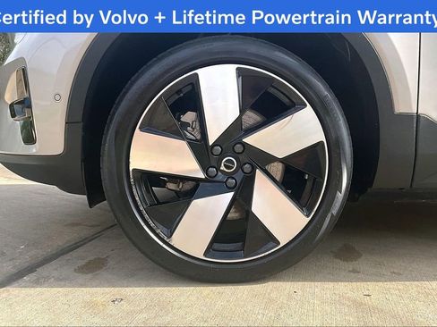 Certified 2023 Volvo XC40 Recharge Ultimate AWD/4WD image 11