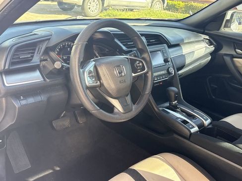 Used 2018 Honda Civic LX image 10