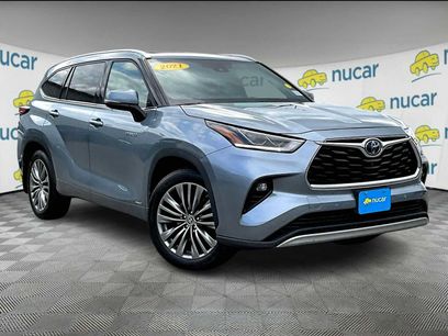 Used 2021 Toyota Highlander Platinum