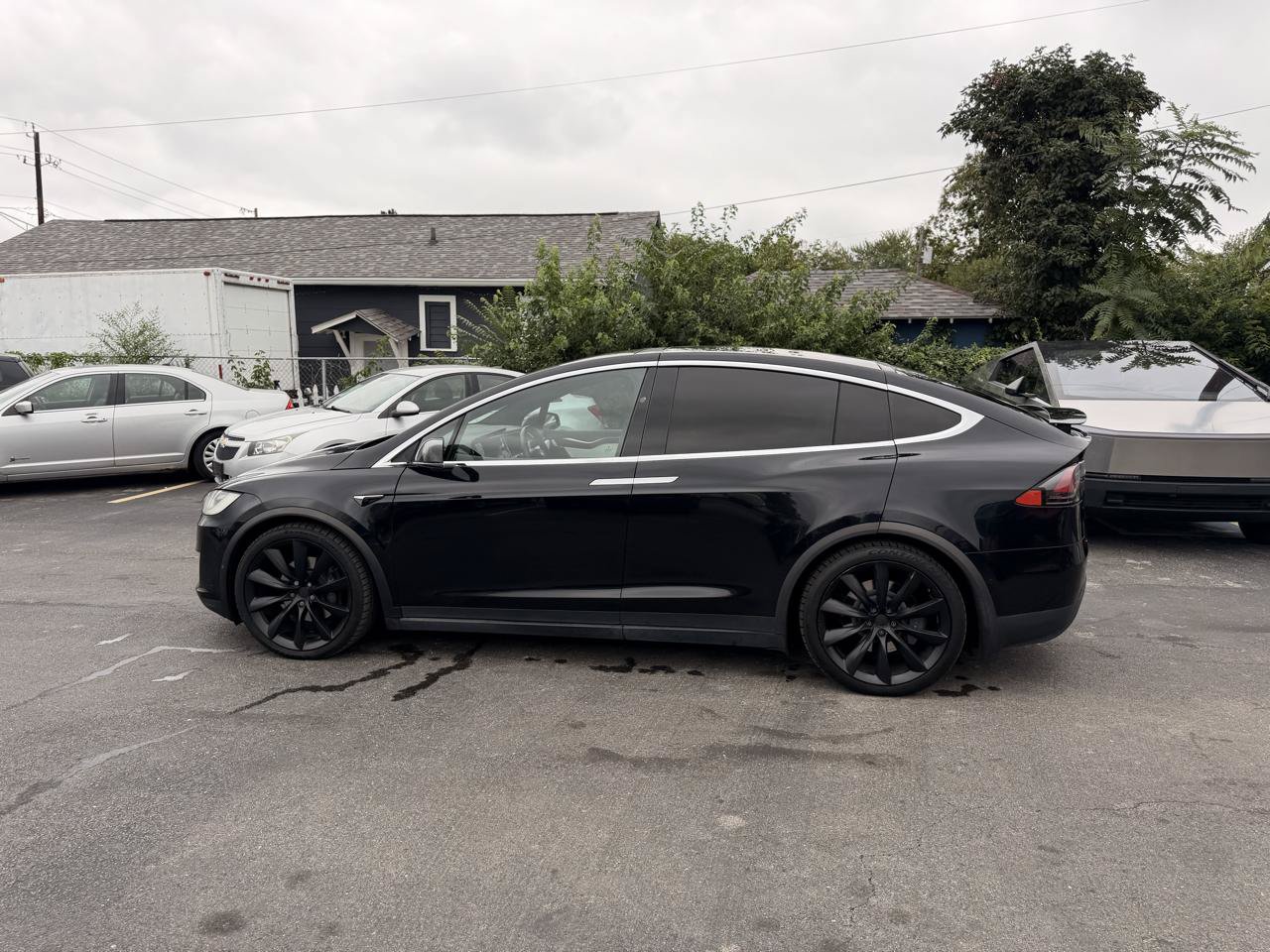 Used 2017 Tesla Model X 75D AWD/4WD image 14