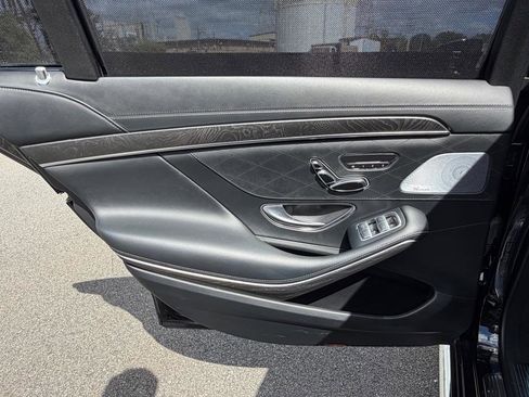 Used 2018 Mercedes-Benz S 63 AMG S 4MATIC Sedan image 31