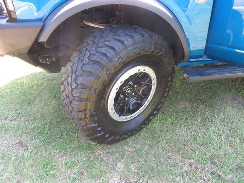 Used 2021 Ford Bronco Outer Banks w/ Sasquatch Package AWD/4WD image 27