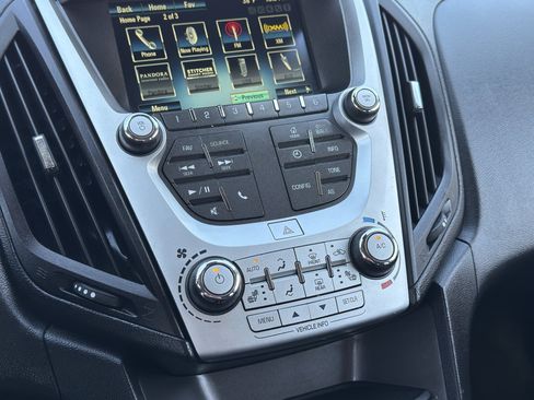 Used 2017 Chevrolet Equinox LT w/ Convenience Package AWD/4WD image 21