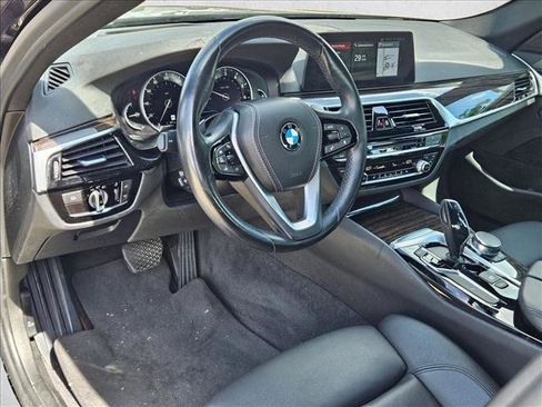 Used 2018 BMW 530i RWD image 9