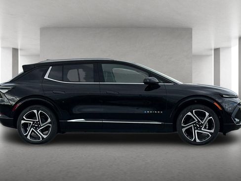 New 2026 Chevrolet Equinox EV LT w/ Convenience Package II image 3