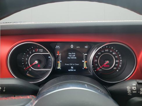 Used 2019 Jeep Wrangler Unlimited Rubicon AWD/4WD image 13
