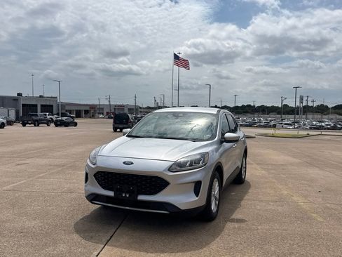 Used 2020 Ford Escape SE FWD image 7
