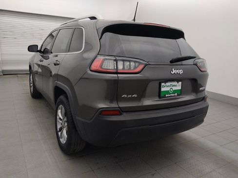Used 2019 Jeep Cherokee Latitude Plus w/ Comfort/Convenience Group AWD/4WD image 5