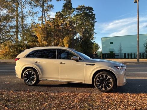 Used 2024 MAZDA CX-90 3.3 Turbo S image 2