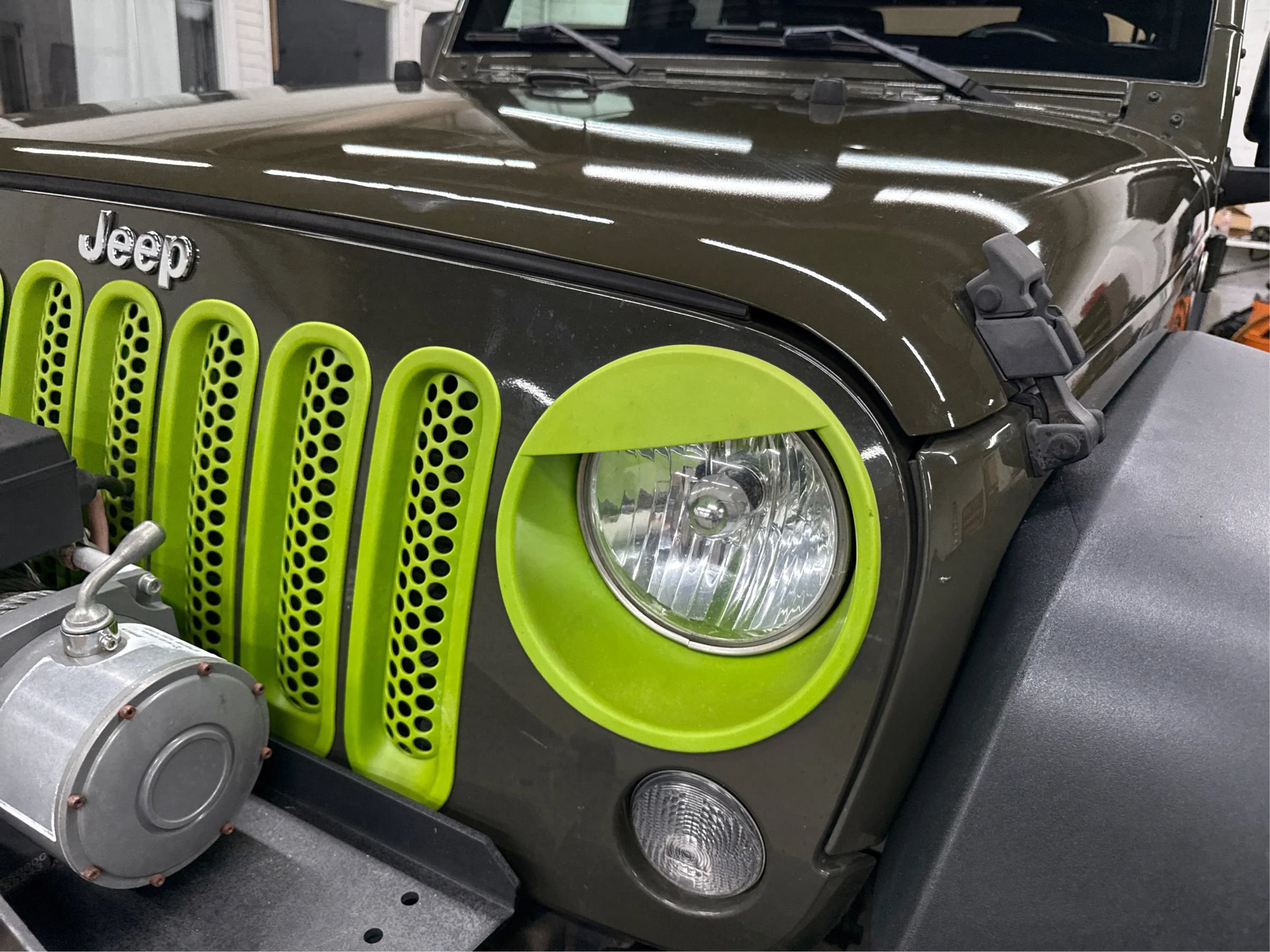 Used 2015 Jeep Wrangler Unlimited Sport w/ Quick Order Package 24S AWD/4WD image 35