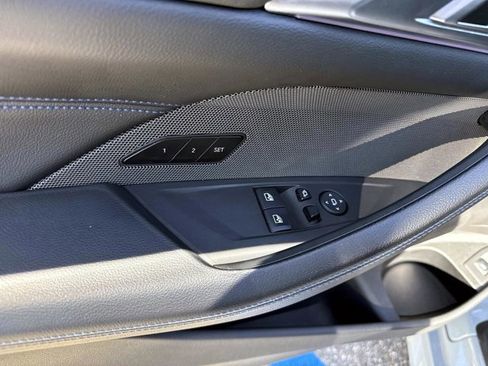 Used 2023 BMW 430i Coupe w/ M Sport Package image 12